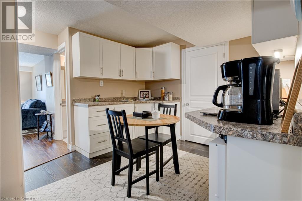 15 Bannister Court Unit# 12, Cambridge, Ontario  N1S 4Z4 - Photo 30 - 40696297