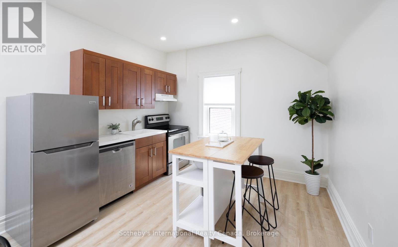 40 Toronto Street S, Grey Highlands, Ontario  N0C 1H0 - Photo 26 - X12125645