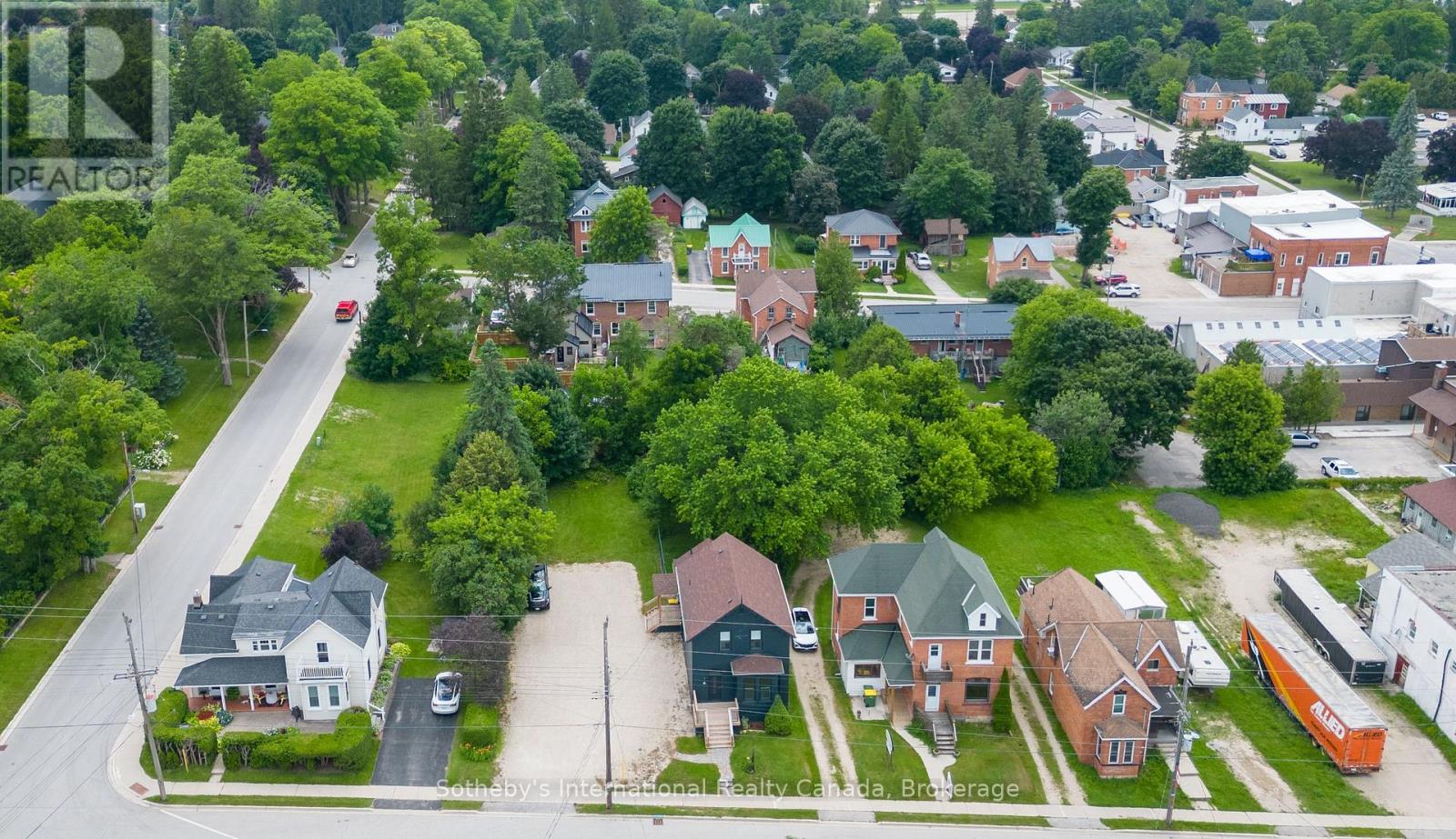 40 Toronto Street S, Grey Highlands, Ontario  N0C 1H0 - Photo 29 - X12125645