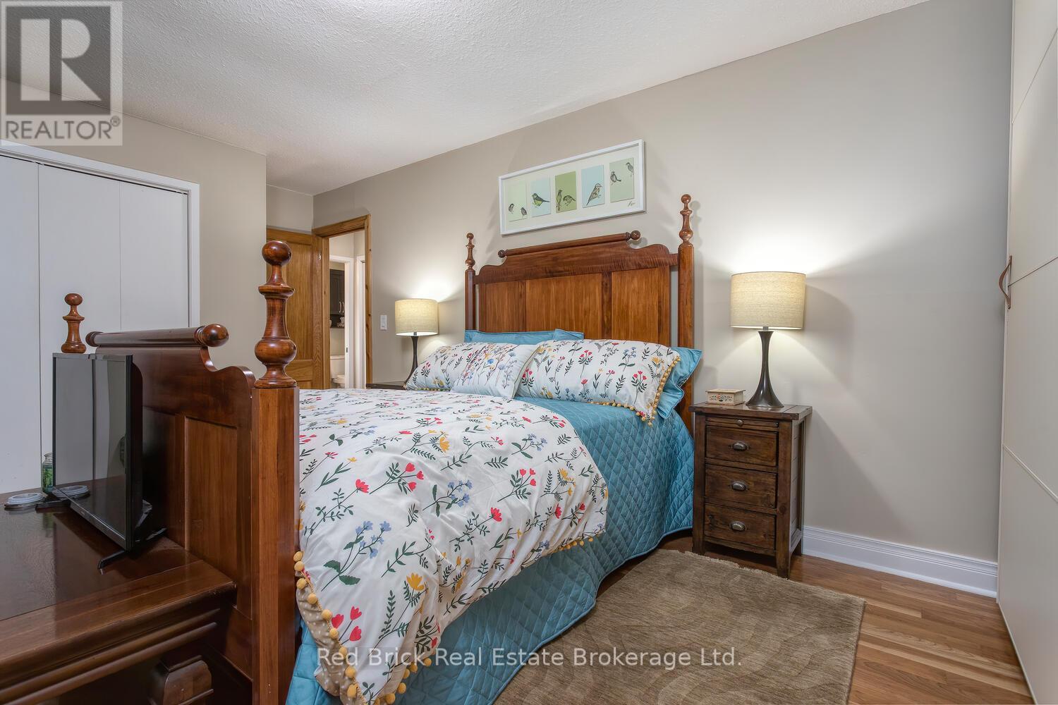 68 Mcnab Street E, Centre Wellington, Ontario  N0B 1S0 - Photo 26 - X12125771