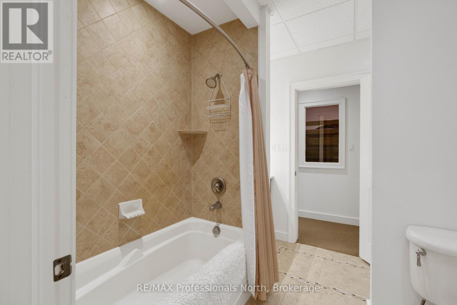 1656 Muskoka Beach Road, Bracebridge, Ontario  P1P 1R1 - Photo 43 - X12126023