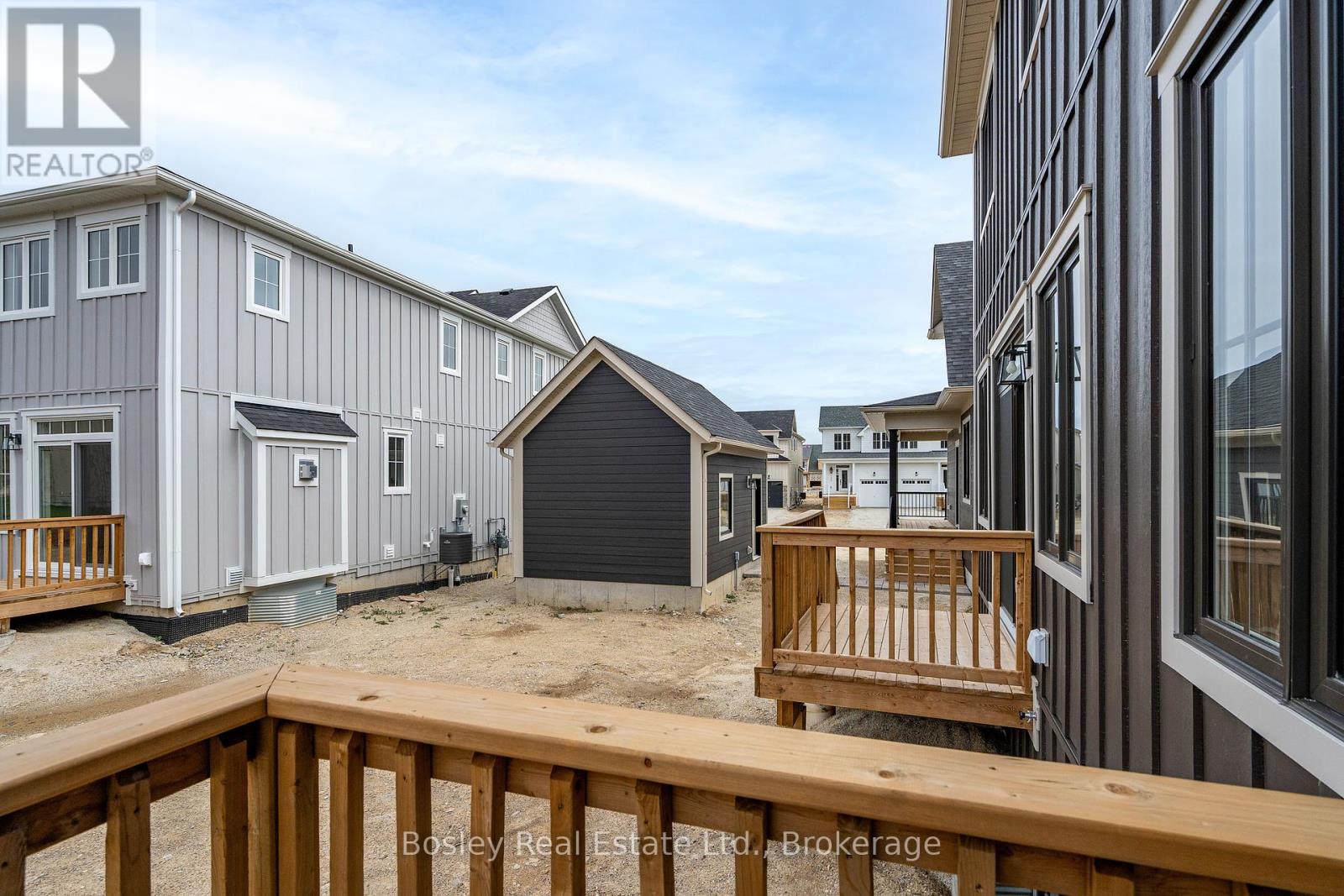 132 White Oak Crescent, Blue Mountains, Ontario  L9Y 0Z3 - Photo 40 - X12126055