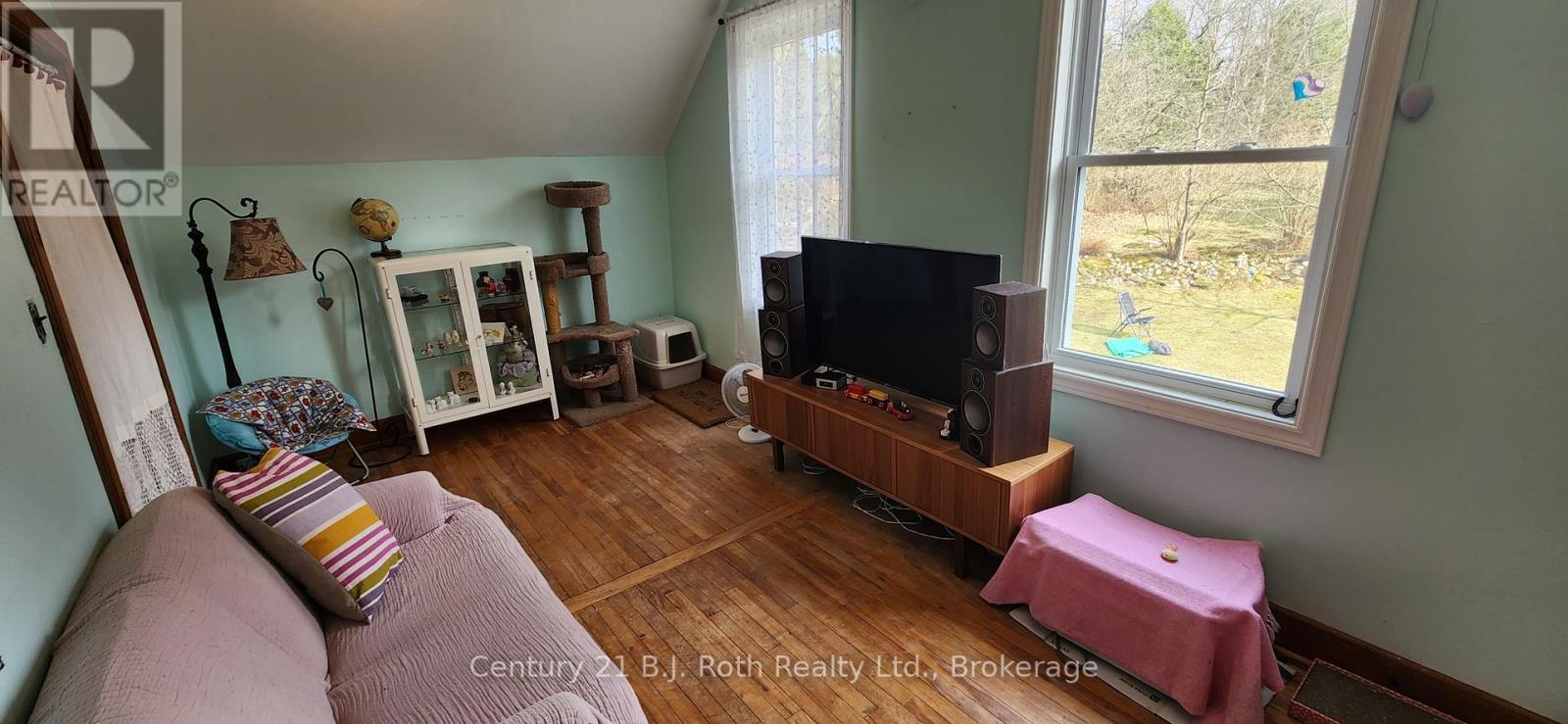 4 Stocking Lane, Huntsville, Ontario  P1H 1V4 - Photo 18 - X12126113