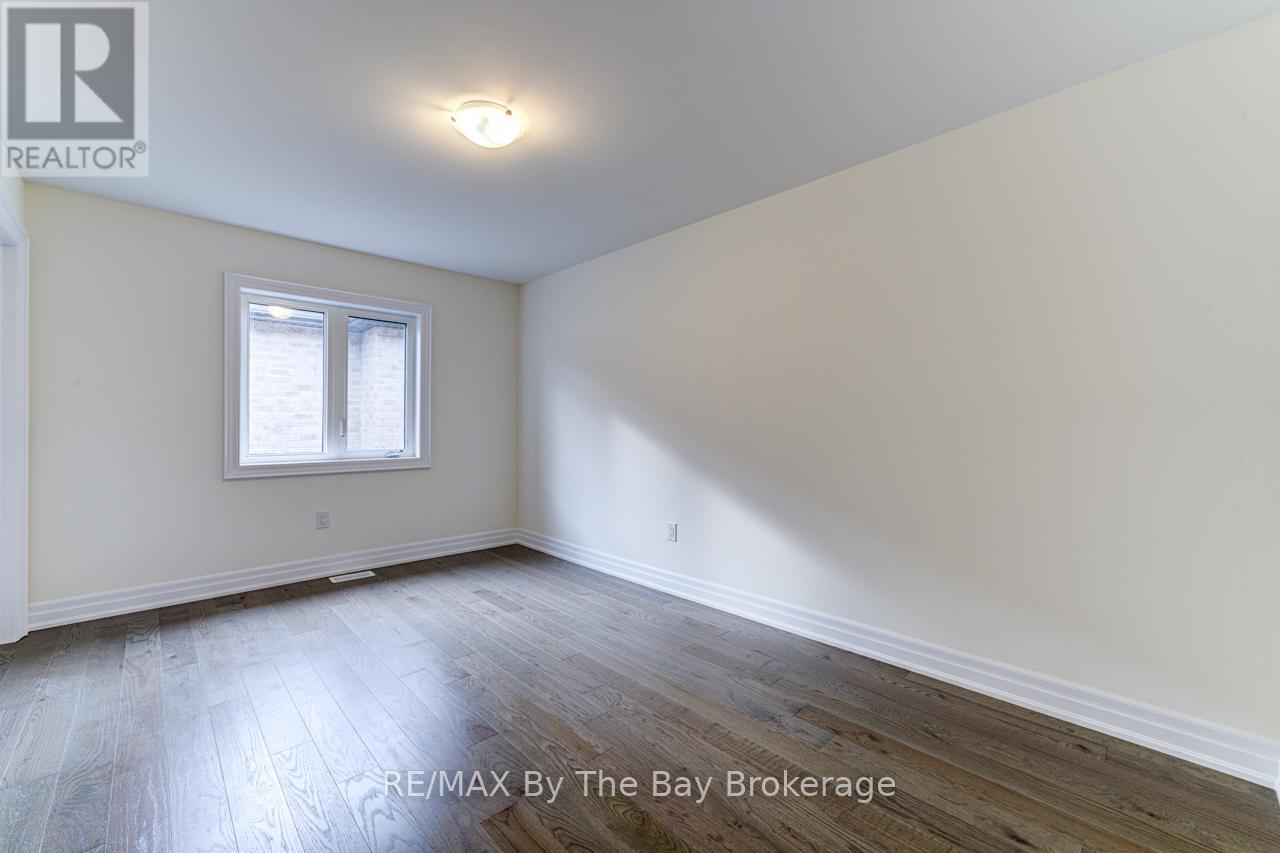 169 Rosanne Circle, Wasaga Beach, Ontario  L9Z 0N1 - Photo 27 - S12126180