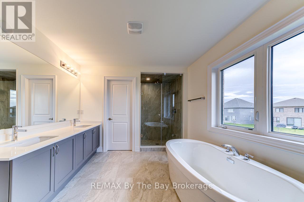 169 Rosanne Circle, Wasaga Beach, Ontario  L9Z 0N1 - Photo 34 - S12126180