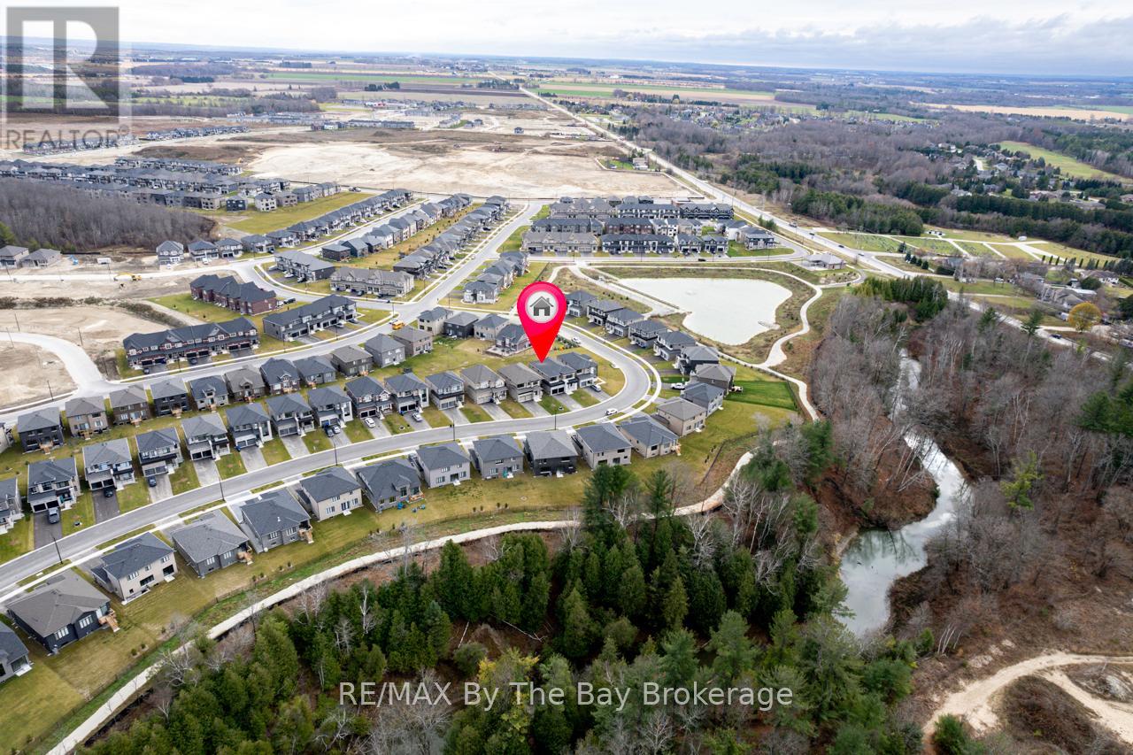 169 Rosanne Circle, Wasaga Beach, Ontario  L9Z 0N1 - Photo 39 - S12126180