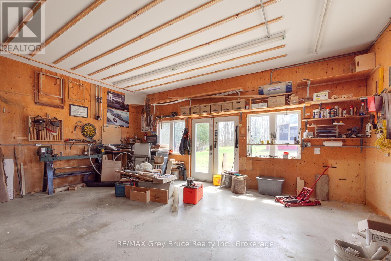 20 Maple Drive, Northern Bruce Peninsula, Ontario  N0H 1Z0 - Photo 31 - X12126172