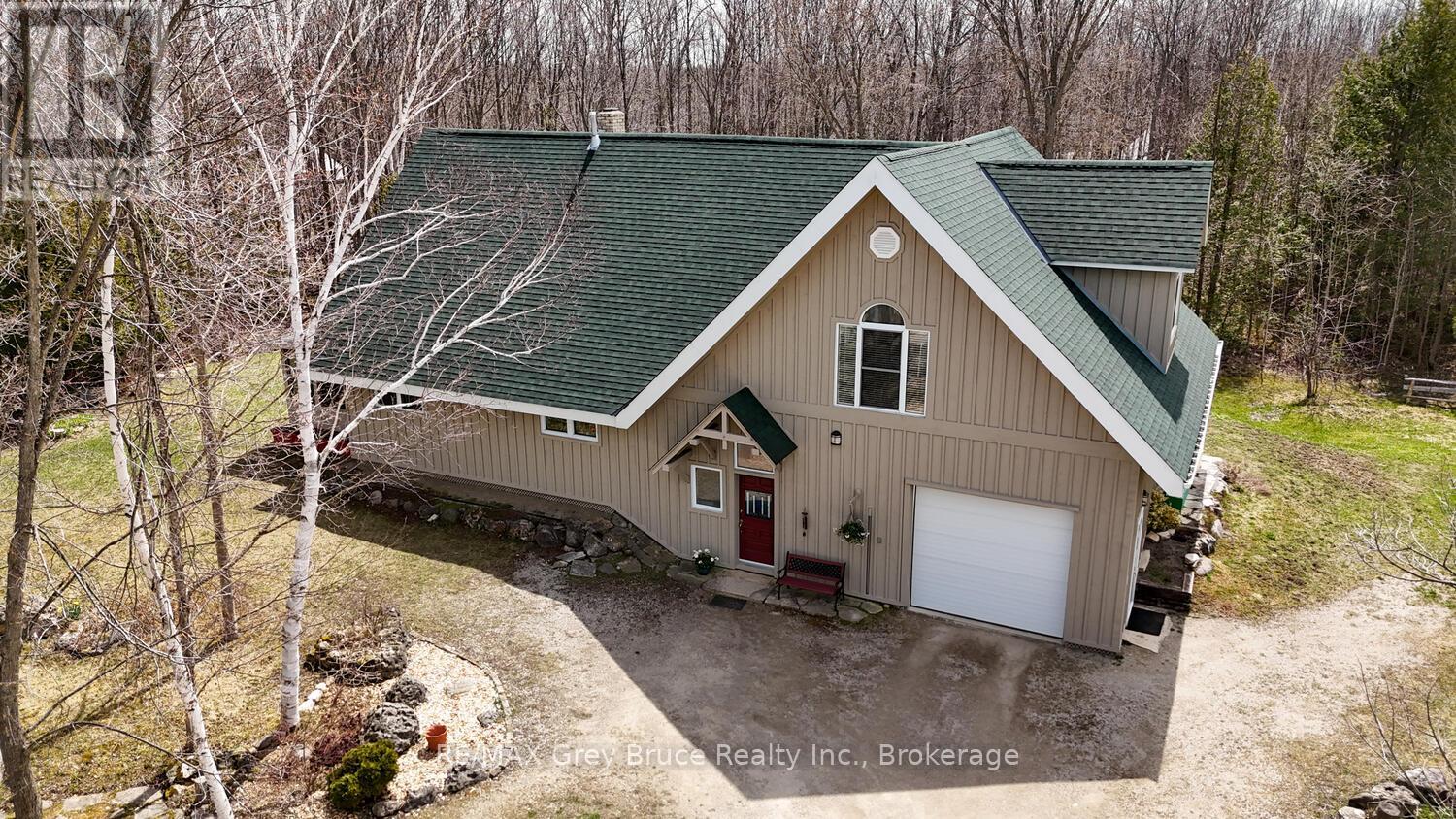 20 Maple Drive, Northern Bruce Peninsula, Ontario  N0H 1Z0 - Photo 5 - X12126172