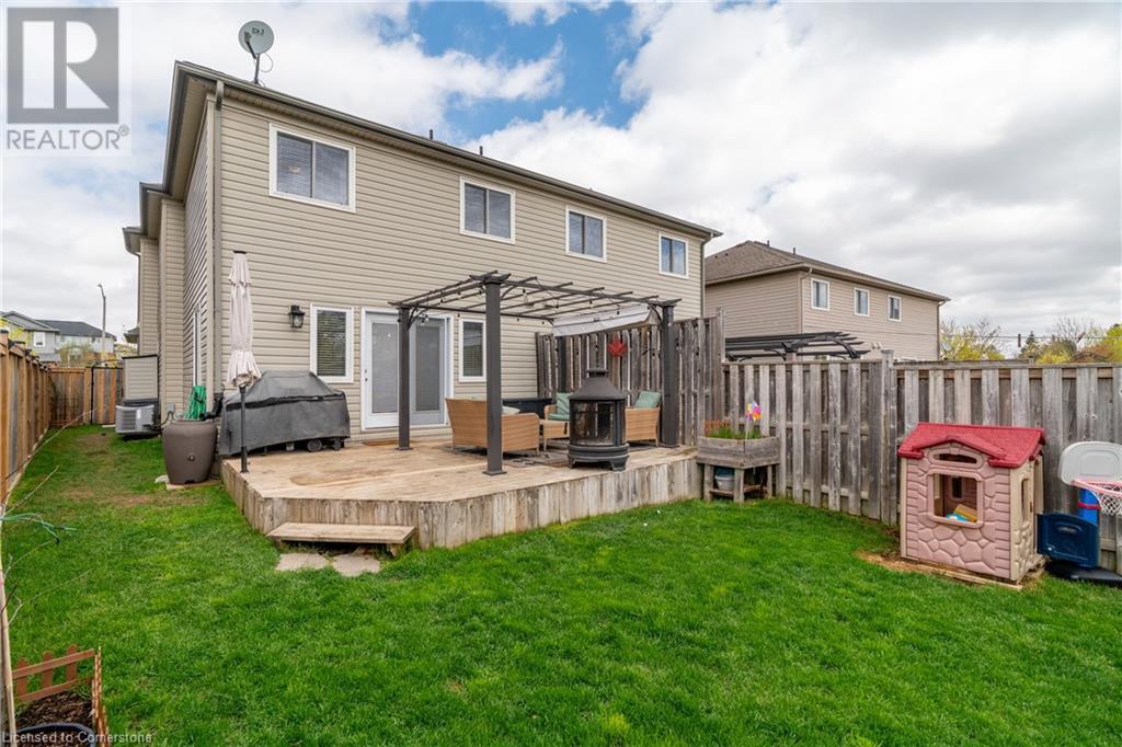 63 Forrest Avenue E, New Hamburg, Ontario  N3A 4N6 - Photo 41 - 40720018