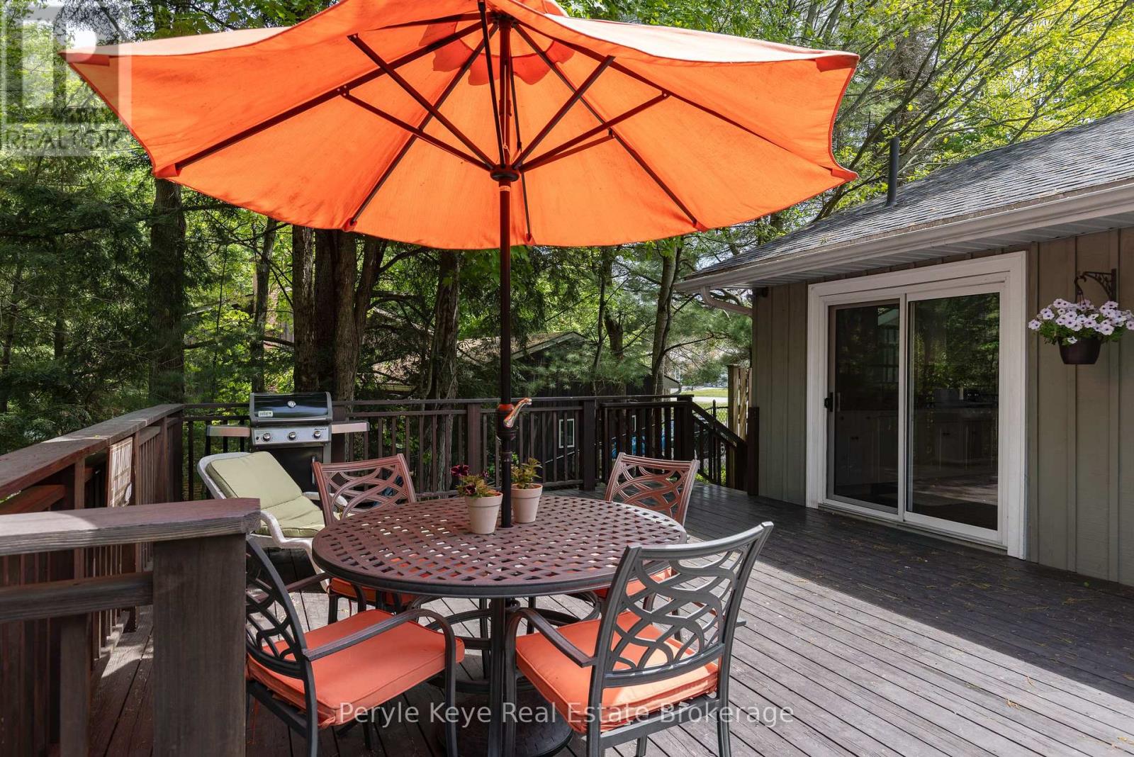 33 Meadow Heights Drive, Bracebridge, Ontario  P1L 1A2 - Photo 18 - X12126367