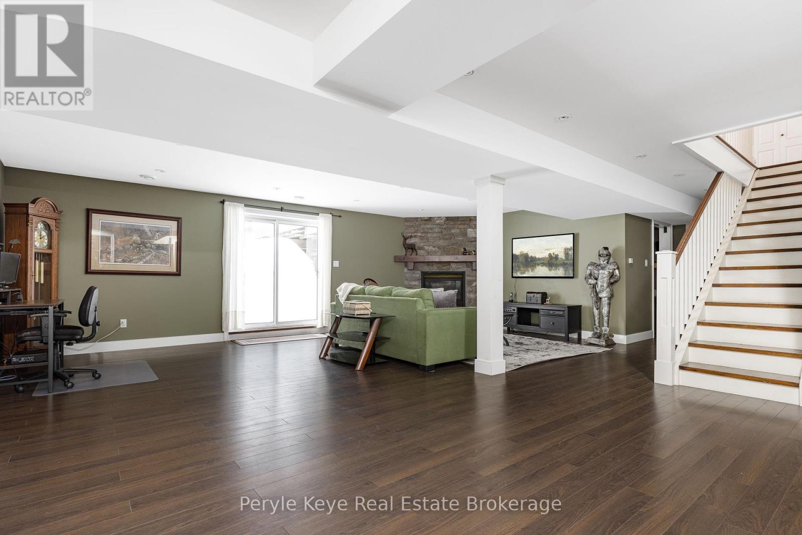 33 Meadow Heights Drive, Bracebridge, Ontario  P1L 1A2 - Photo 40 - X12126367