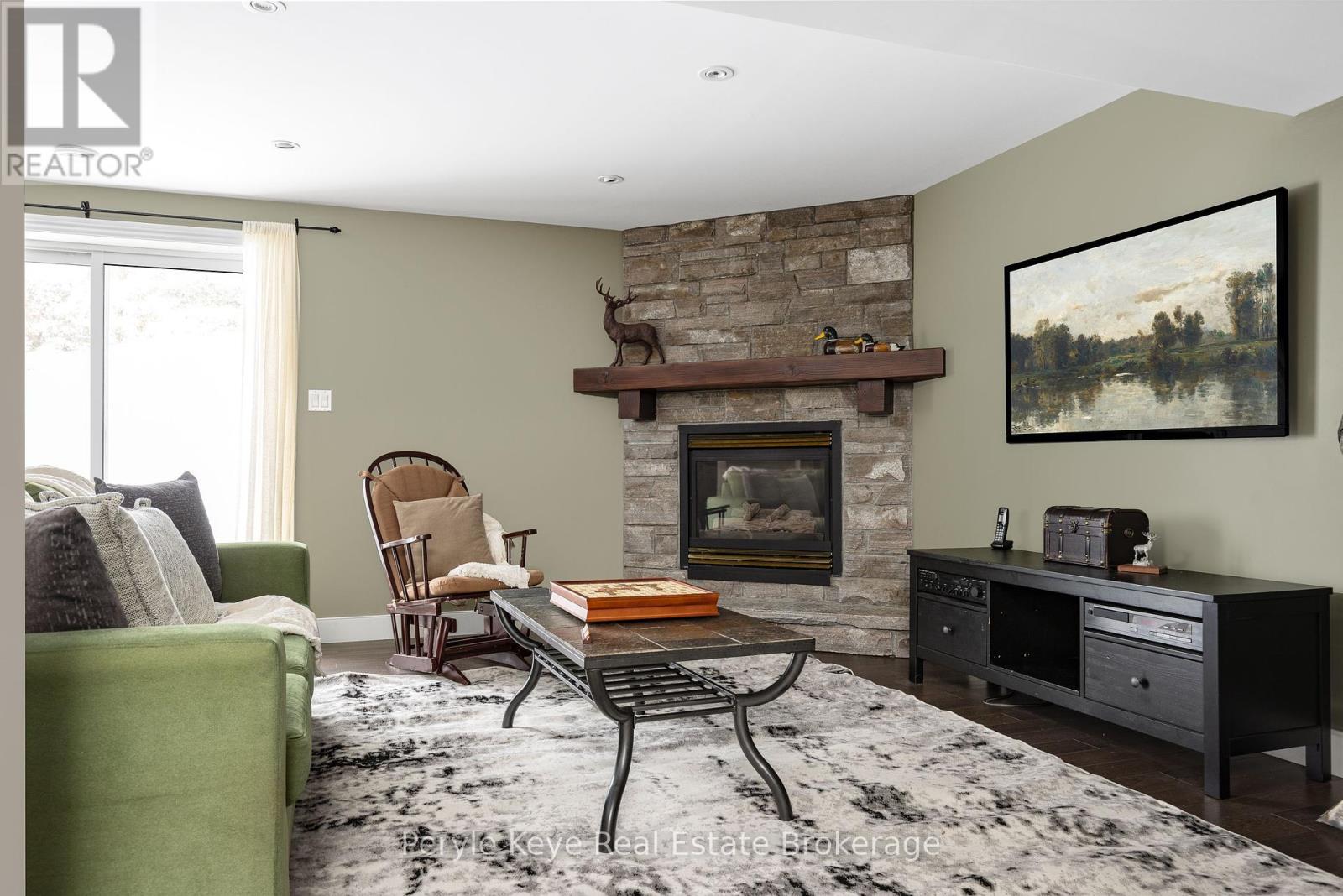 33 Meadow Heights Drive, Bracebridge, Ontario  P1L 1A2 - Photo 41 - X12126367