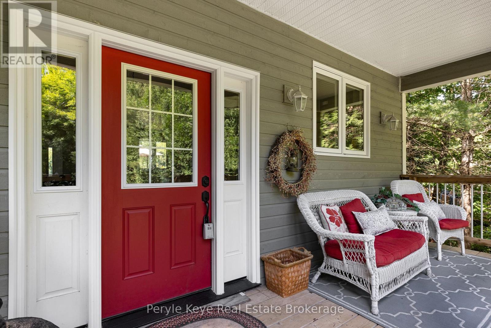 1305 Bellwood Acres Road, Lake Of Bays, Ontario  P0B 1A0 - Photo 8 - X12126371