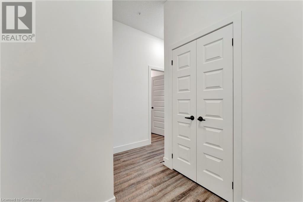 107 Roger Street Unit# 101, Waterloo, Ontario  N2J 0G3 - Photo 5 - 40716884