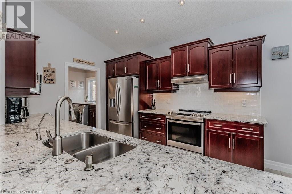 113 Thimbleberry Crossing, New Hamburg, Ontario  N3A 4P4 - Photo 10 - 40725128