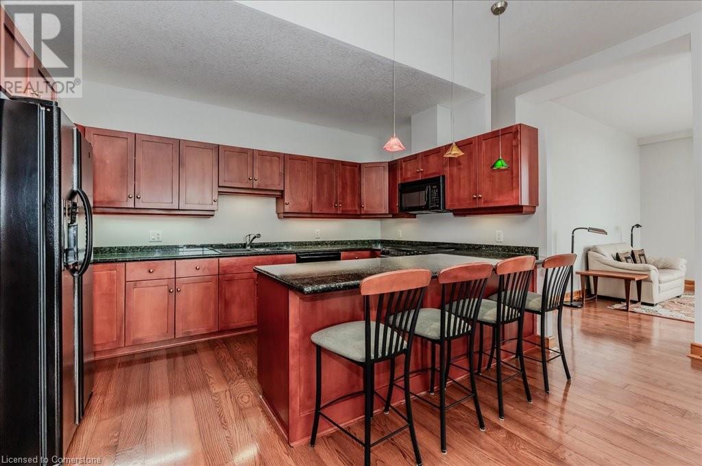 5 Father David Bauer Drive Unit# 602, Waterloo, Ontario  N2L 6M2 - Photo 7 - 40725115