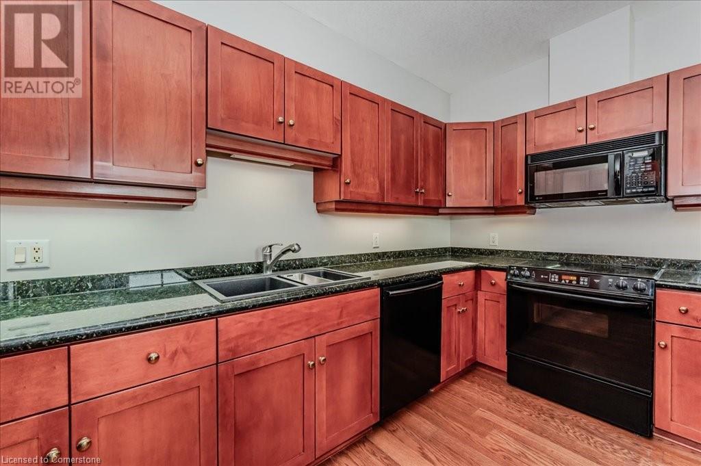 5 Father David Bauer Drive Unit# 602, Waterloo, Ontario  N2L 6M2 - Photo 8 - 40725115