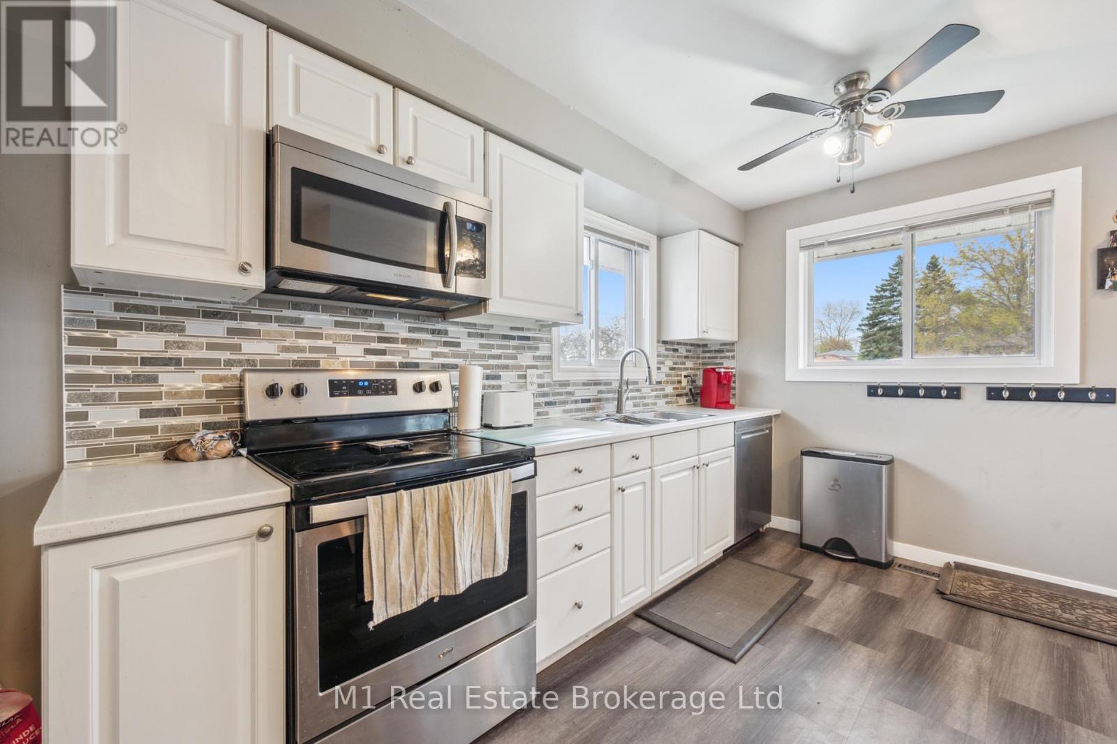83 Scott Road, Cambridge, Ontario  N3C 2X6 - Photo 13 - X12126441