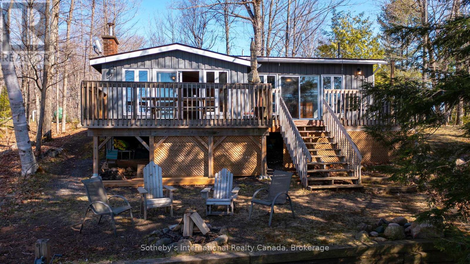 47 Deerfield Road, Mckellar, Ontario  P2A 2W7 - Photo 2 - X12126469