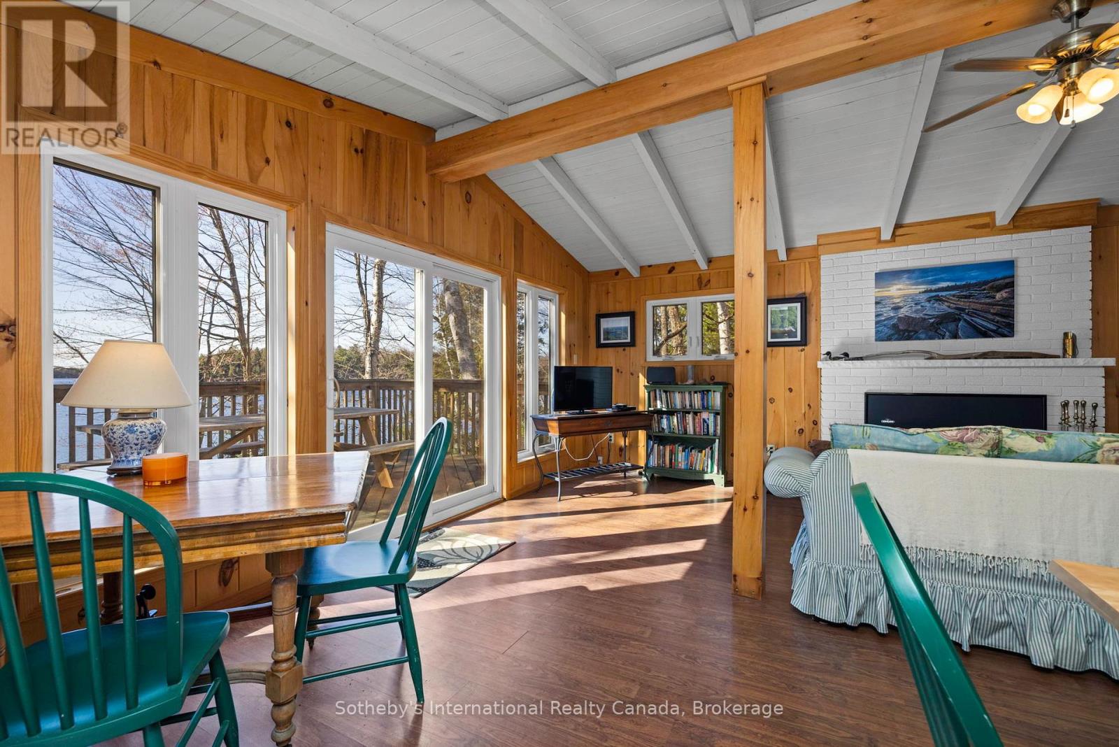 47 Deerfield Road, Mckellar, Ontario  P2A 2W7 - Photo 6 - X12126469