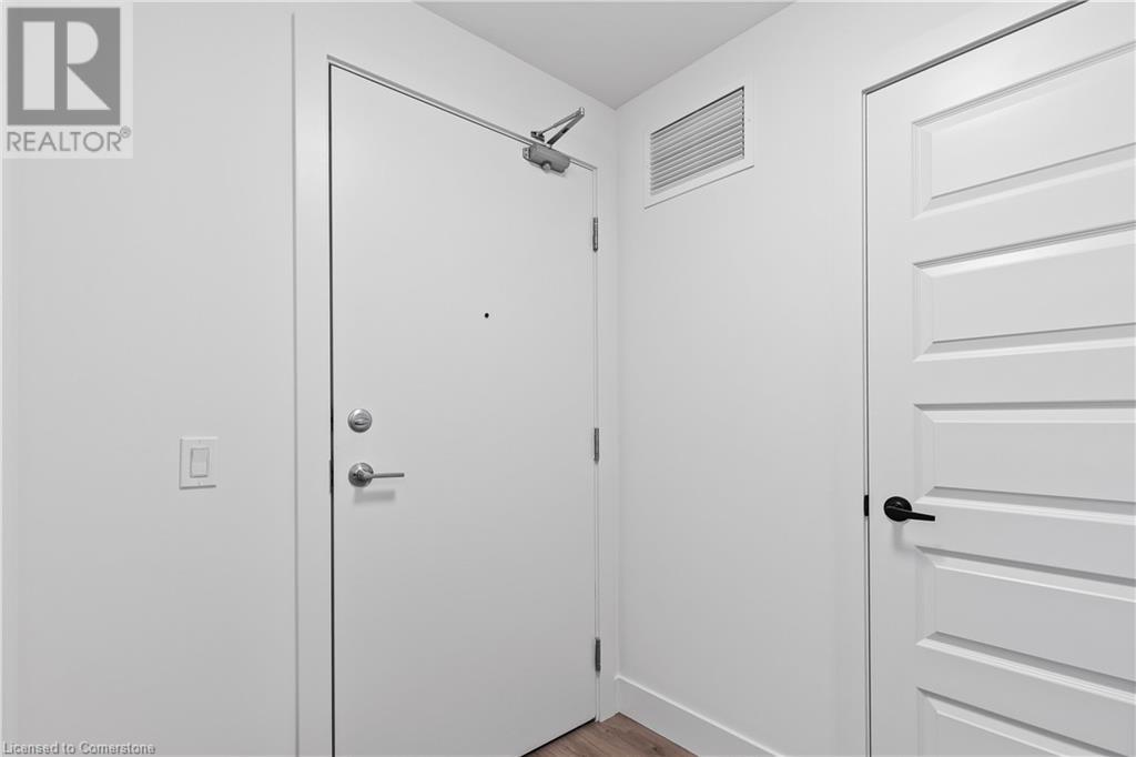 107 Roger Street Unit# 516, Waterloo, Ontario  N2J 0G3 - Photo 7 - 40716854