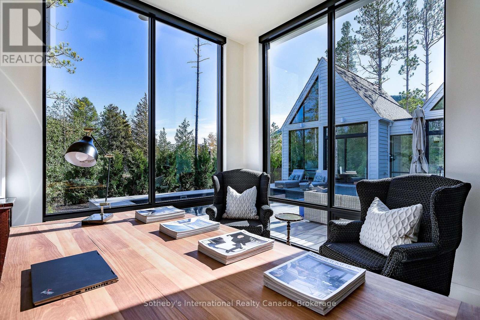 101 Deer Lane, Blue Mountains, Ontario  N0H 1J0 - Photo 40 - X12126533