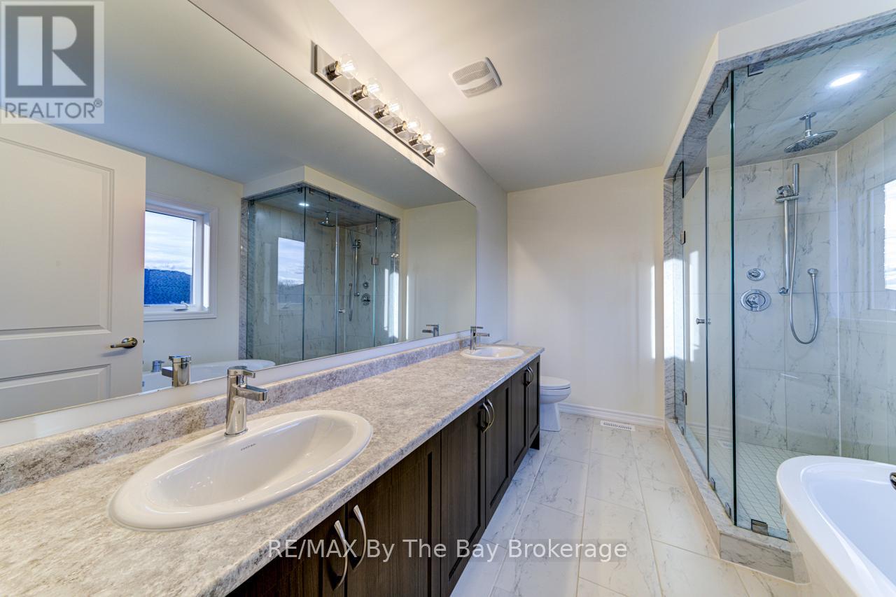162 Mapleside Drive, Wasaga Beach, Ontario  L9Z 0L4 - Photo 34 - S12126941