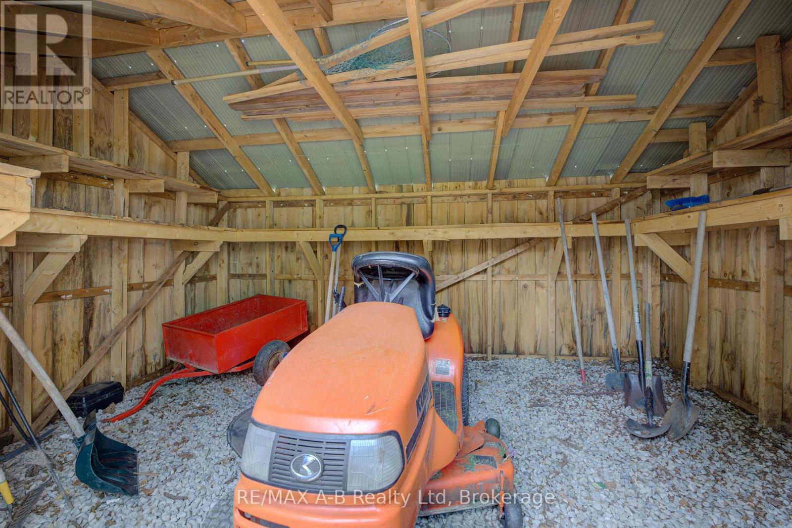 73187 Perth Road 183 Road, Huron East, Ontario  N0M 2E0 - Photo 33 - X12127079