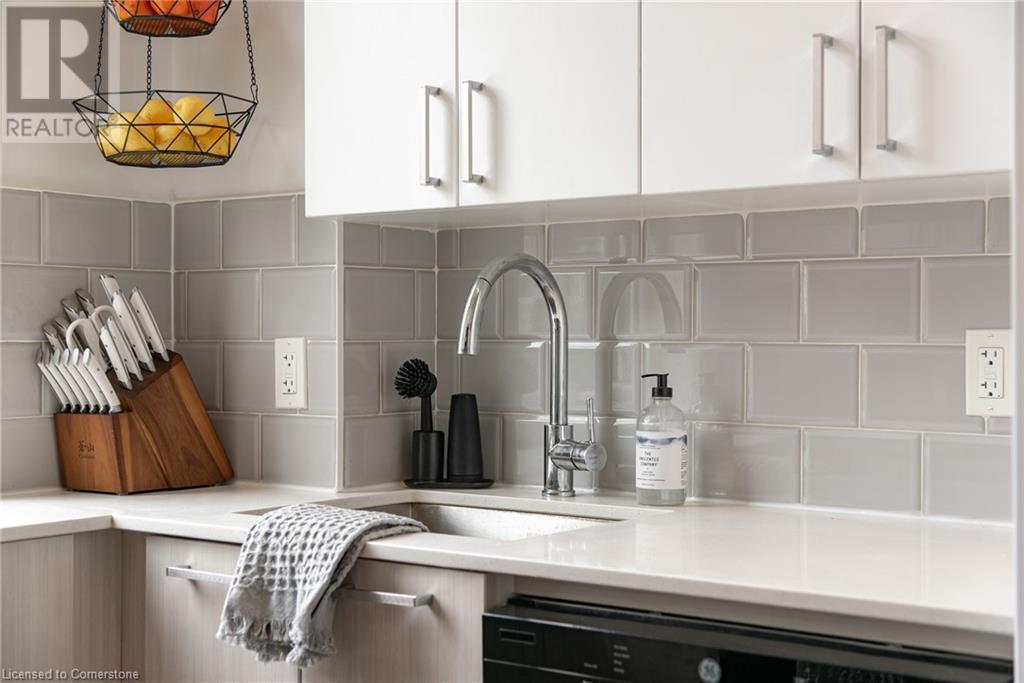 385 Osler Street Street Unit# 101, Toronto, Ontario  M6N 0B2 - Photo 11 - 40724450