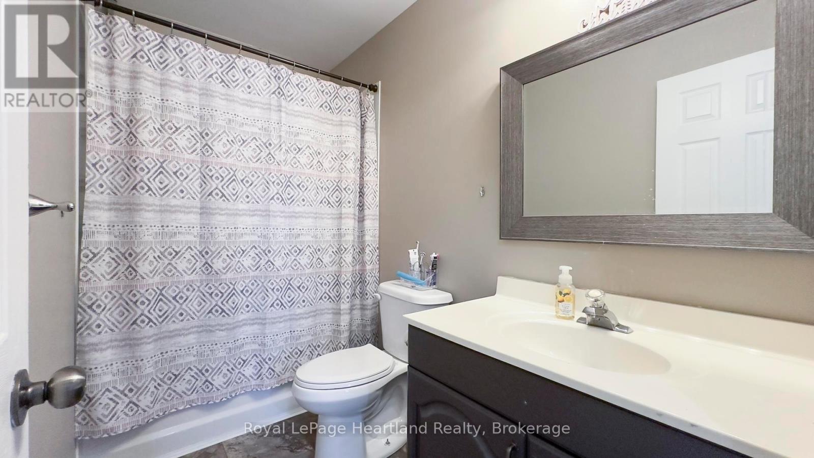 223 Bennett Street E, Goderich, Ontario  N7A 1A8 - Photo 23 - X12127168