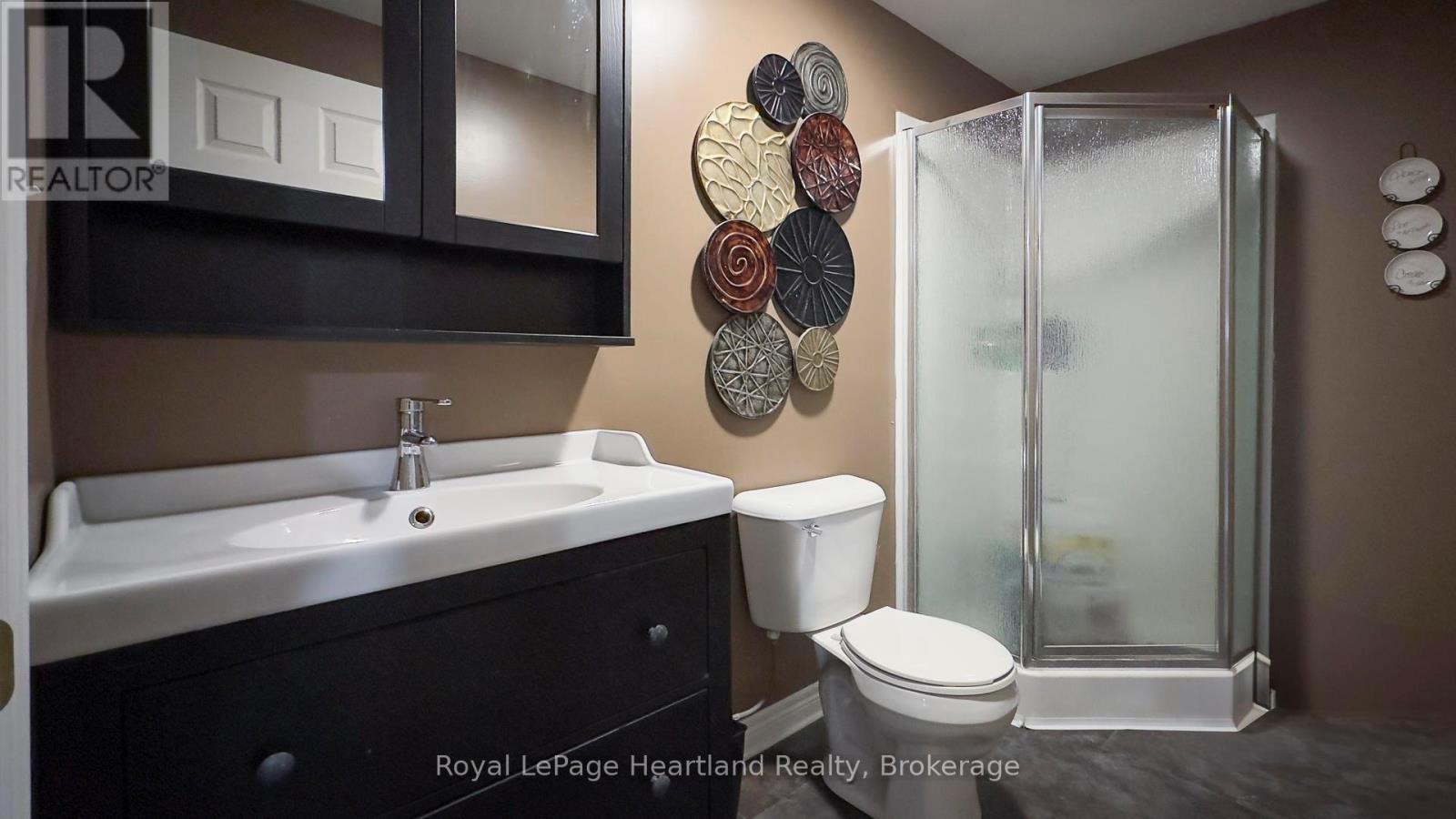 223 Bennett Street E, Goderich, Ontario  N7A 1A8 - Photo 35 - X12127168