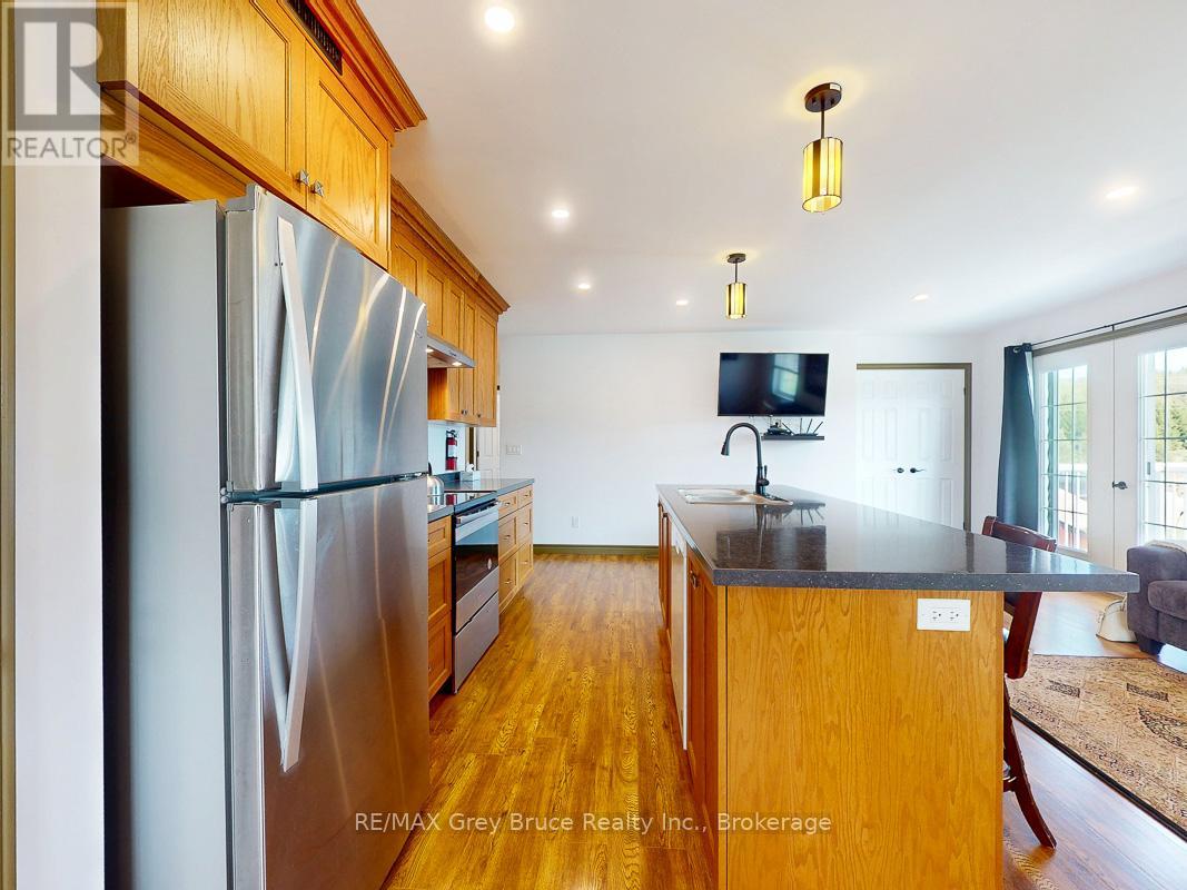 717052 West Back Line, Chatsworth, Ontario  N0H 1G0 - Photo 17 - X12127203
