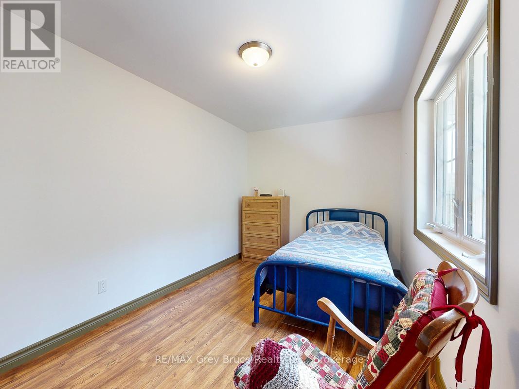 717052 West Back Line, Chatsworth, Ontario  N0H 1G0 - Photo 21 - X12127203