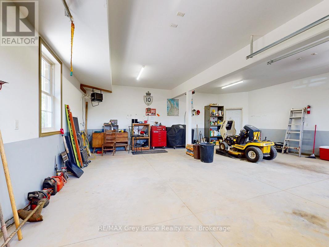 717052 West Back Line, Chatsworth, Ontario  N0H 1G0 - Photo 42 - X12127203