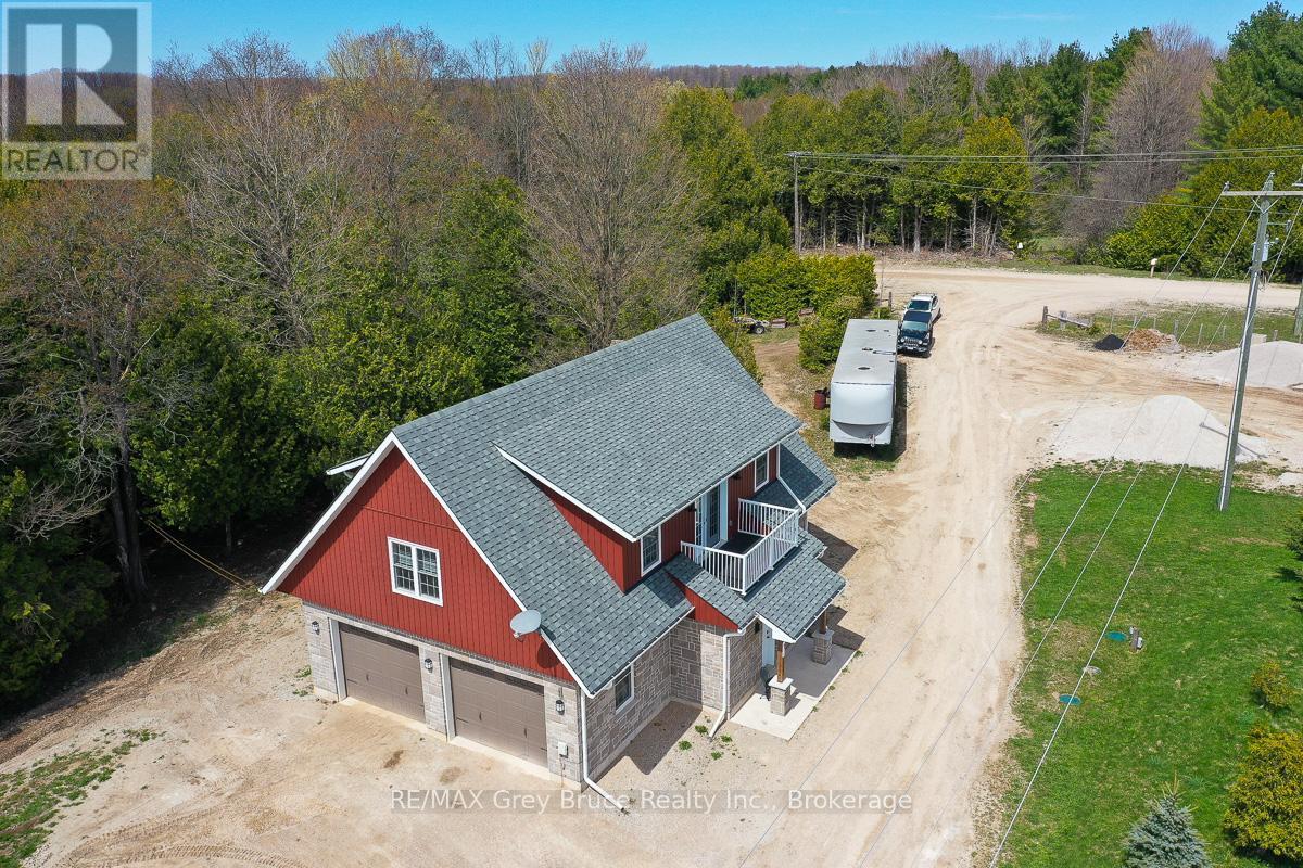 717052 West Back Line, Chatsworth, Ontario  N0H 1G0 - Photo 44 - X12127203