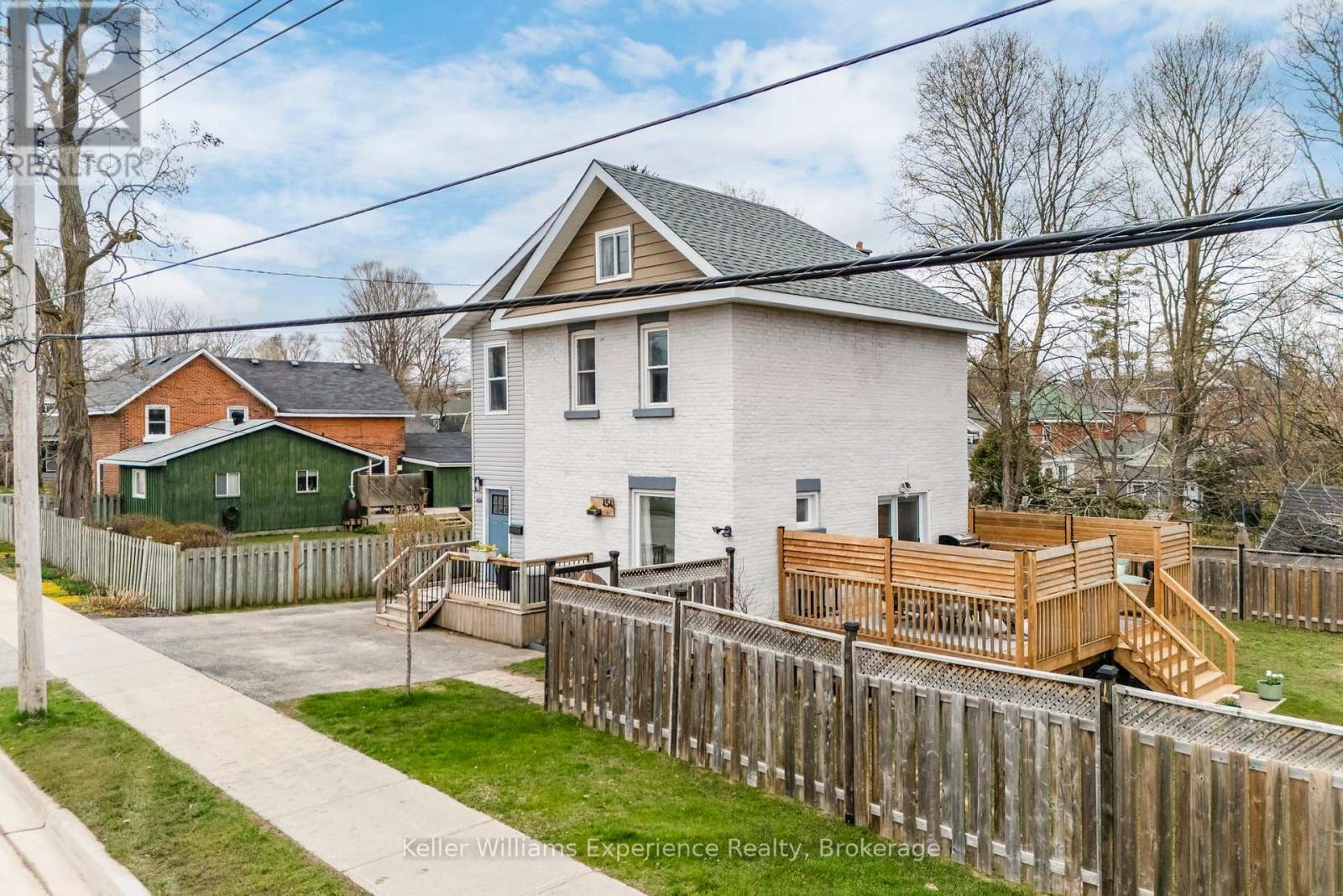 454 Colborne Street, Midland, Ontario  L4R 2K9 - Photo 1 - S12127296