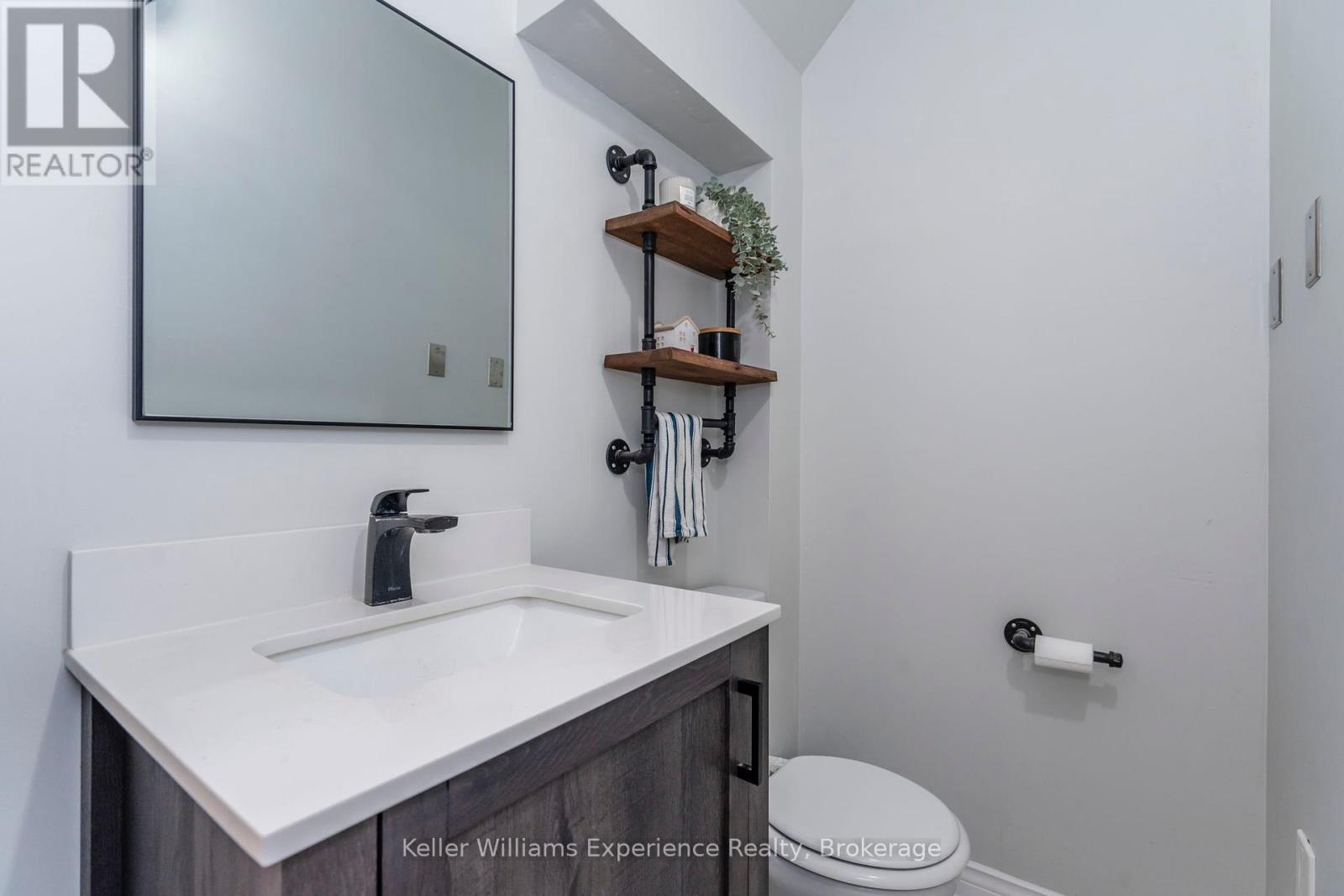 454 Colborne Street, Midland, Ontario  L4R 2K9 - Photo 21 - S12127296