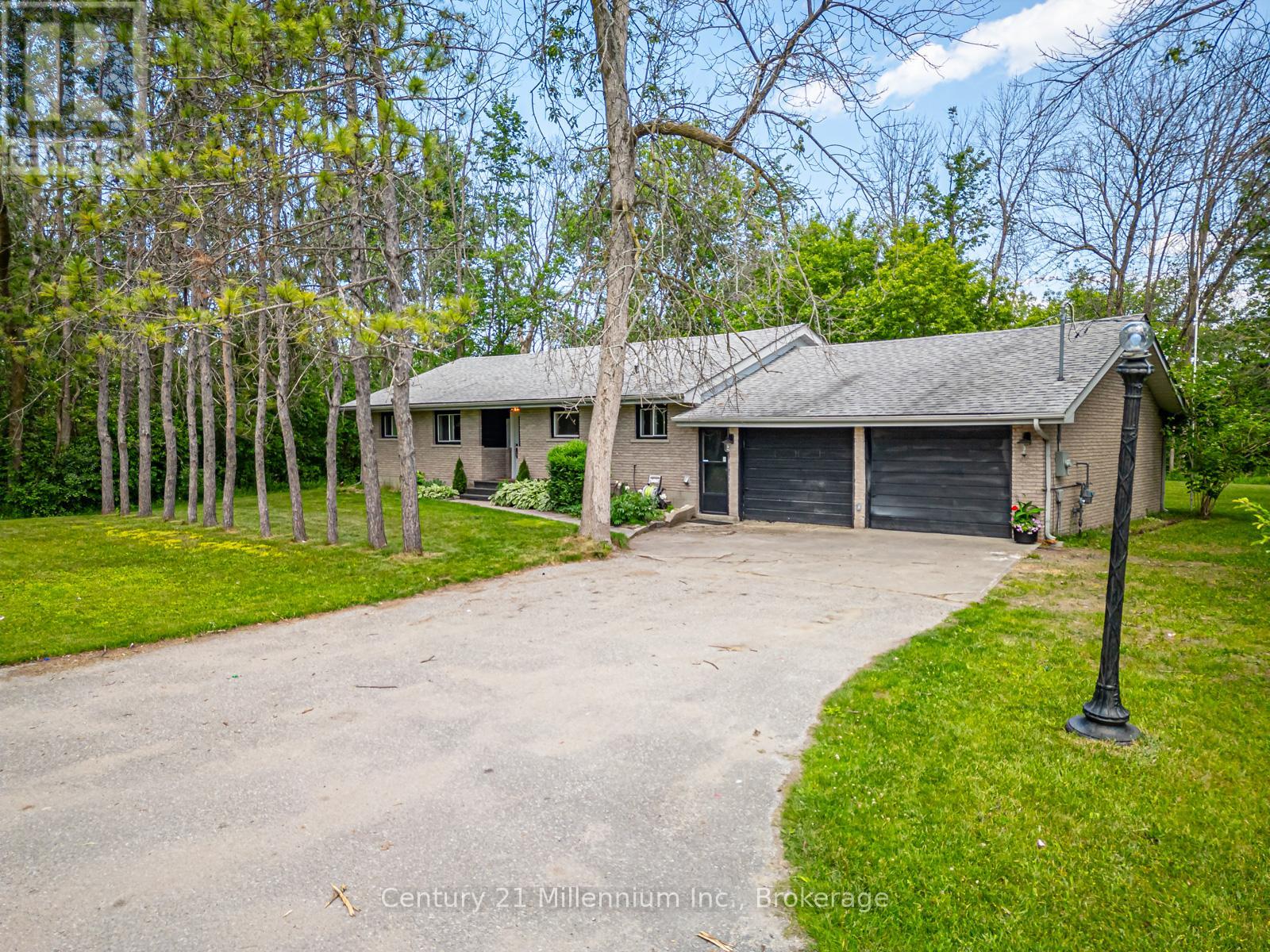 6278 Vancise Court, Clearview, Ontario  L9Z 2G5 - Photo 44 - S12127375