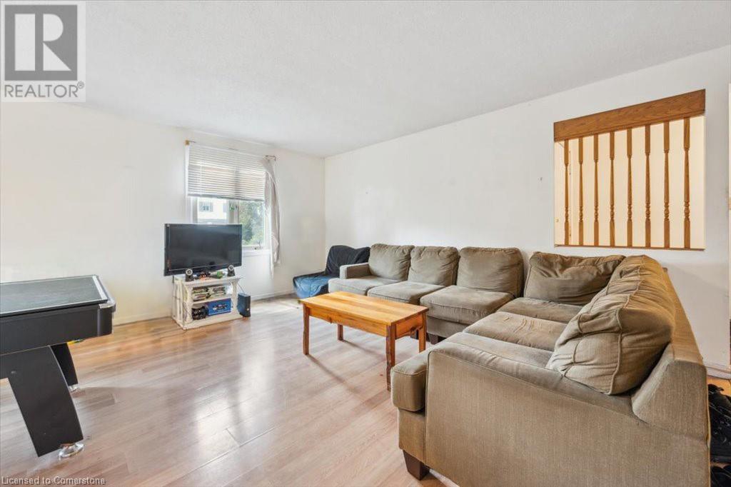 407 Ironwood Road, Guelph, Ontario  N1G 3R2 - Photo 4 - 40725001