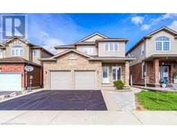 950 PEBBLECREEK Court, Kitchener, Ontario