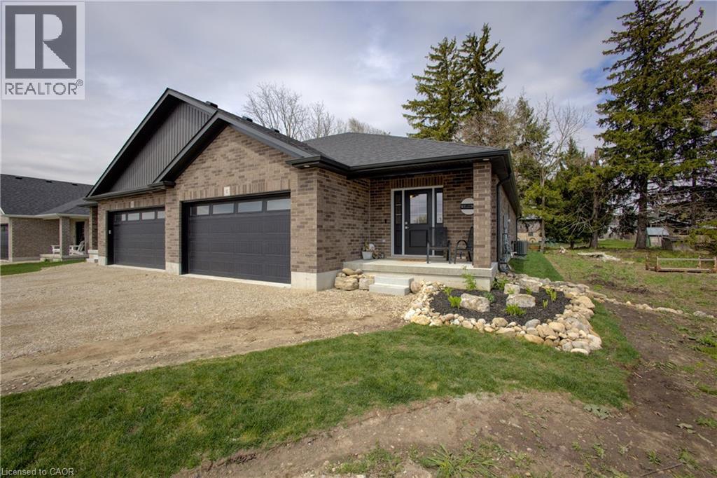 11 Malcolm Crescent Crescent, Listowel, Ontario  N4W 3X8 - Photo 2 - 40724678