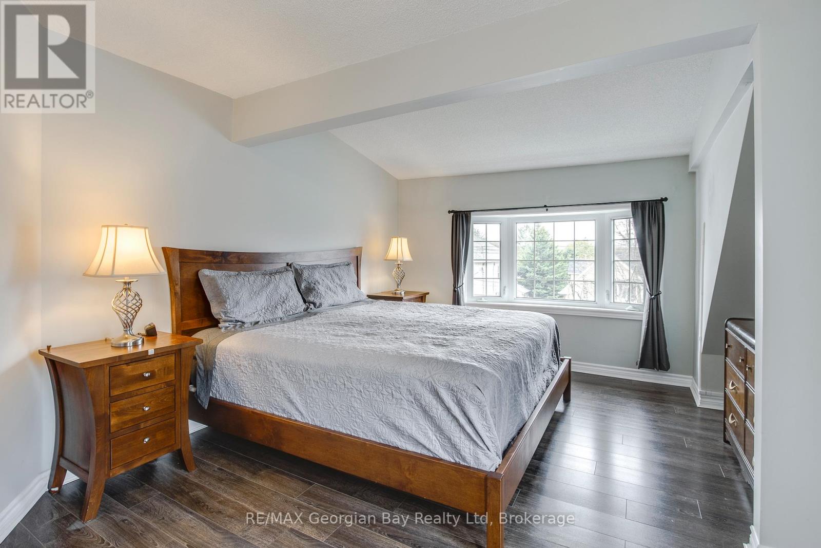 641 Bay Street, Midland, Ontario  L4R 1L8 - Photo 16 - S12127987