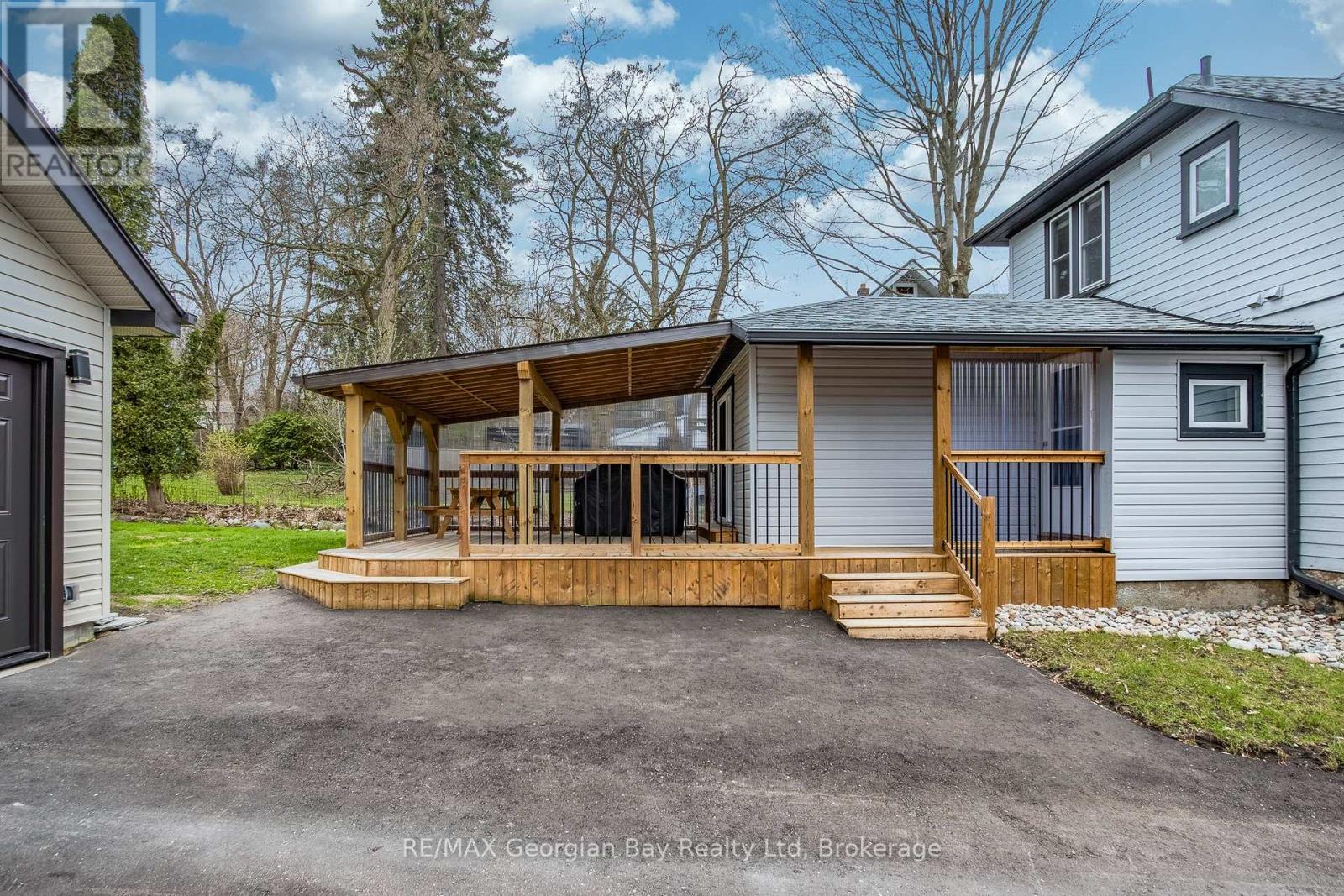 641 Bay Street, Midland, Ontario  L4R 1L8 - Photo 25 - S12127987