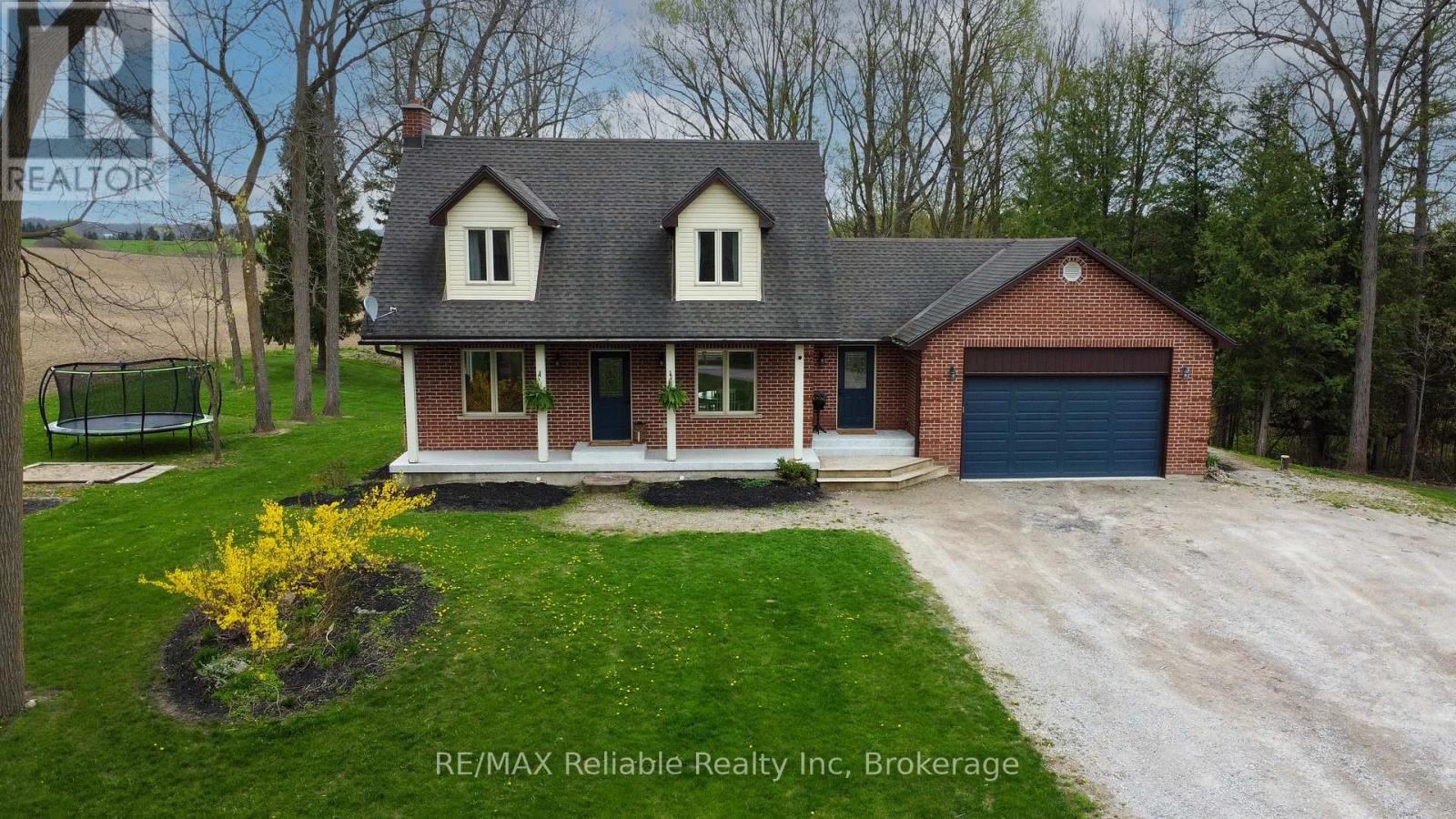 77260 Kinburn Line, Huron East, Ontario  N0K 1W0 - Photo 1 - X12127938