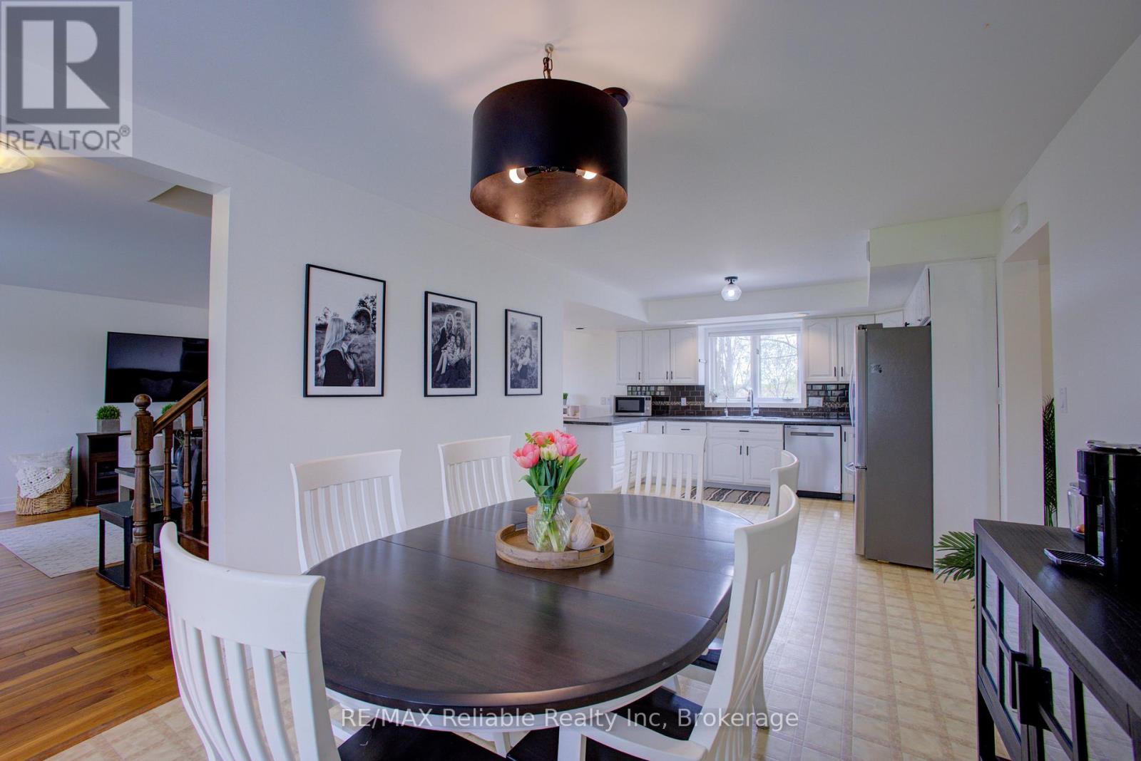 77260 Kinburn Line, Huron East, Ontario  N0K 1W0 - Photo 14 - X12127938
