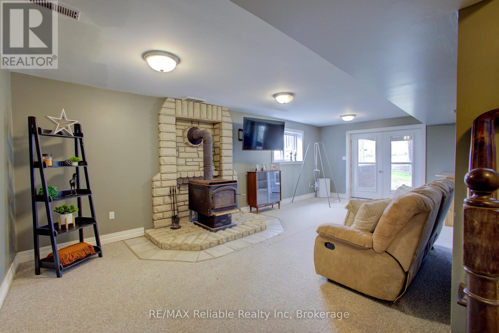77260 Kinburn Line, Huron East, Ontario  N0K 1W0 - Photo 21 - X12127938