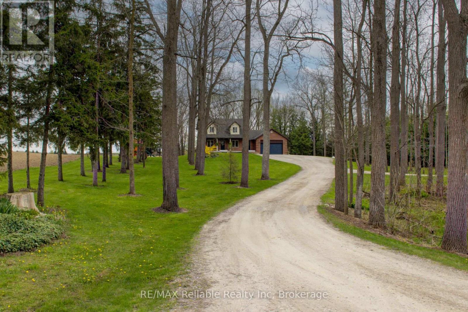 77260 Kinburn Line, Huron East, Ontario  N0K 1W0 - Photo 26 - X12127938