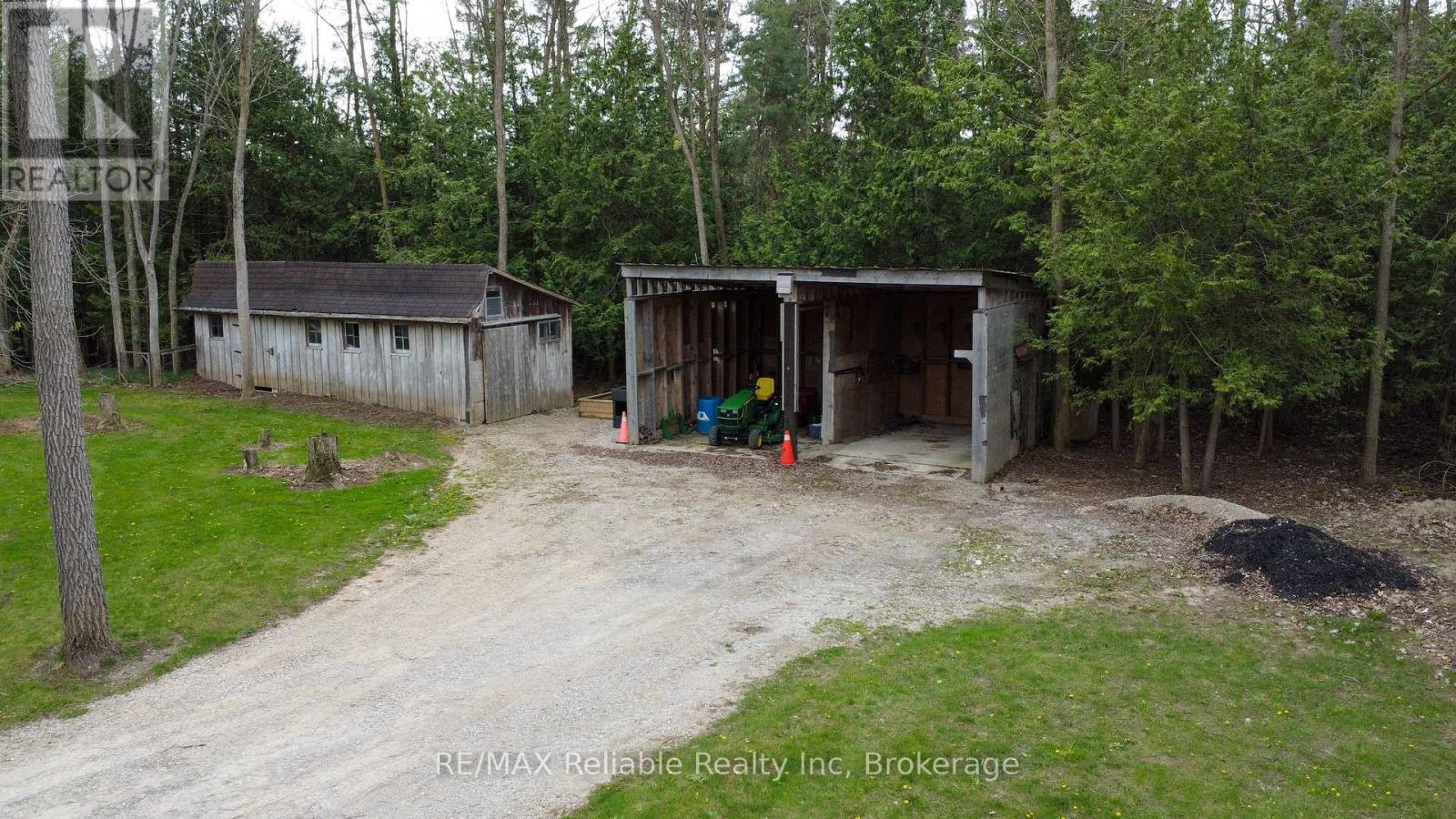 77260 Kinburn Line, Huron East, Ontario  N0K 1W0 - Photo 46 - X12127938