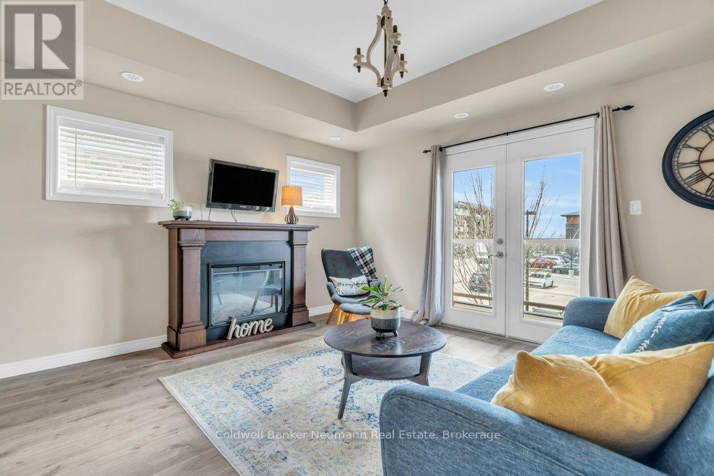 30 - 39 Kay Crescent, Guelph, Ontario  N1L 0N5 - Photo 2 - X12127981