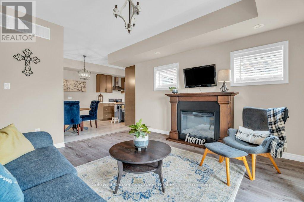 30 - 39 Kay Crescent, Guelph, Ontario  N1L 0N5 - Photo 3 - X12127981